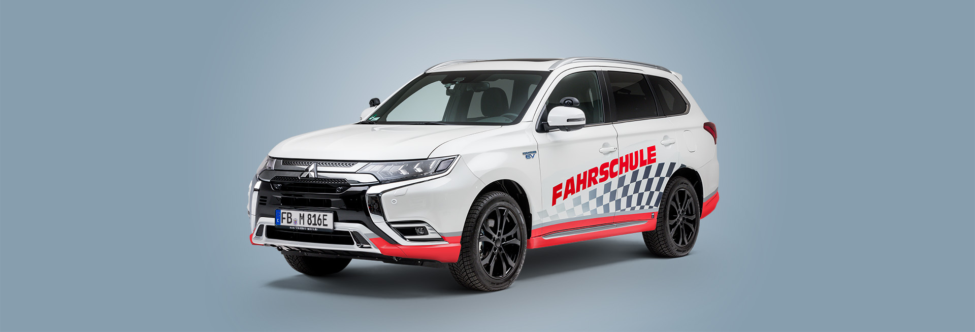 Mitsubishi Sonderumbauten für Fahrschulen Mitsubishi Sonderumbauten für Fahrschulen