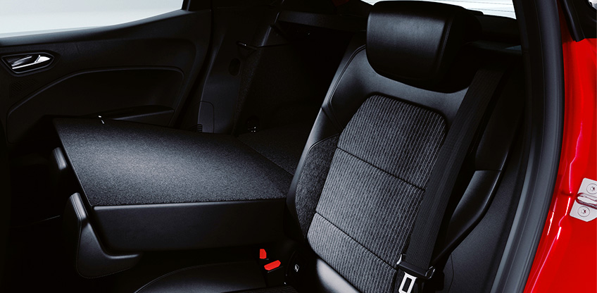 Doppelter Laderaumboden im neuen COLT