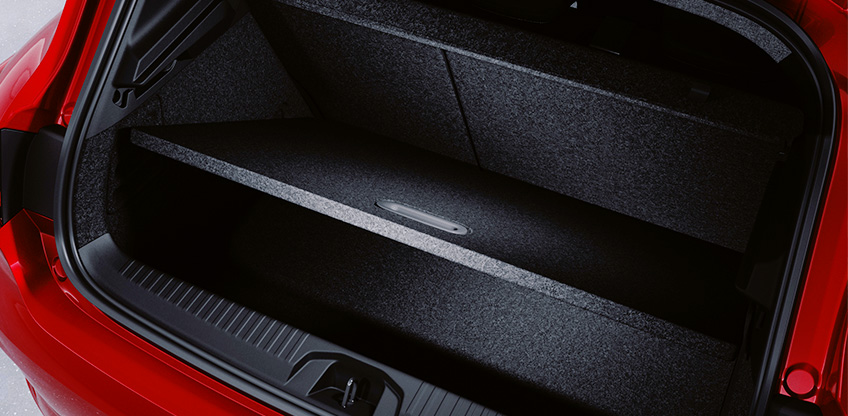 Doppelter Laderaumboden im neuen COLT