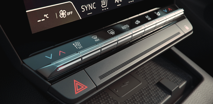 Detailansicht der Bedienelemente eines Mitsubishi Eclipse Cross f&uuml;r unter anderem Klimaanlage, Sitzheizung und Temperaturregelung.