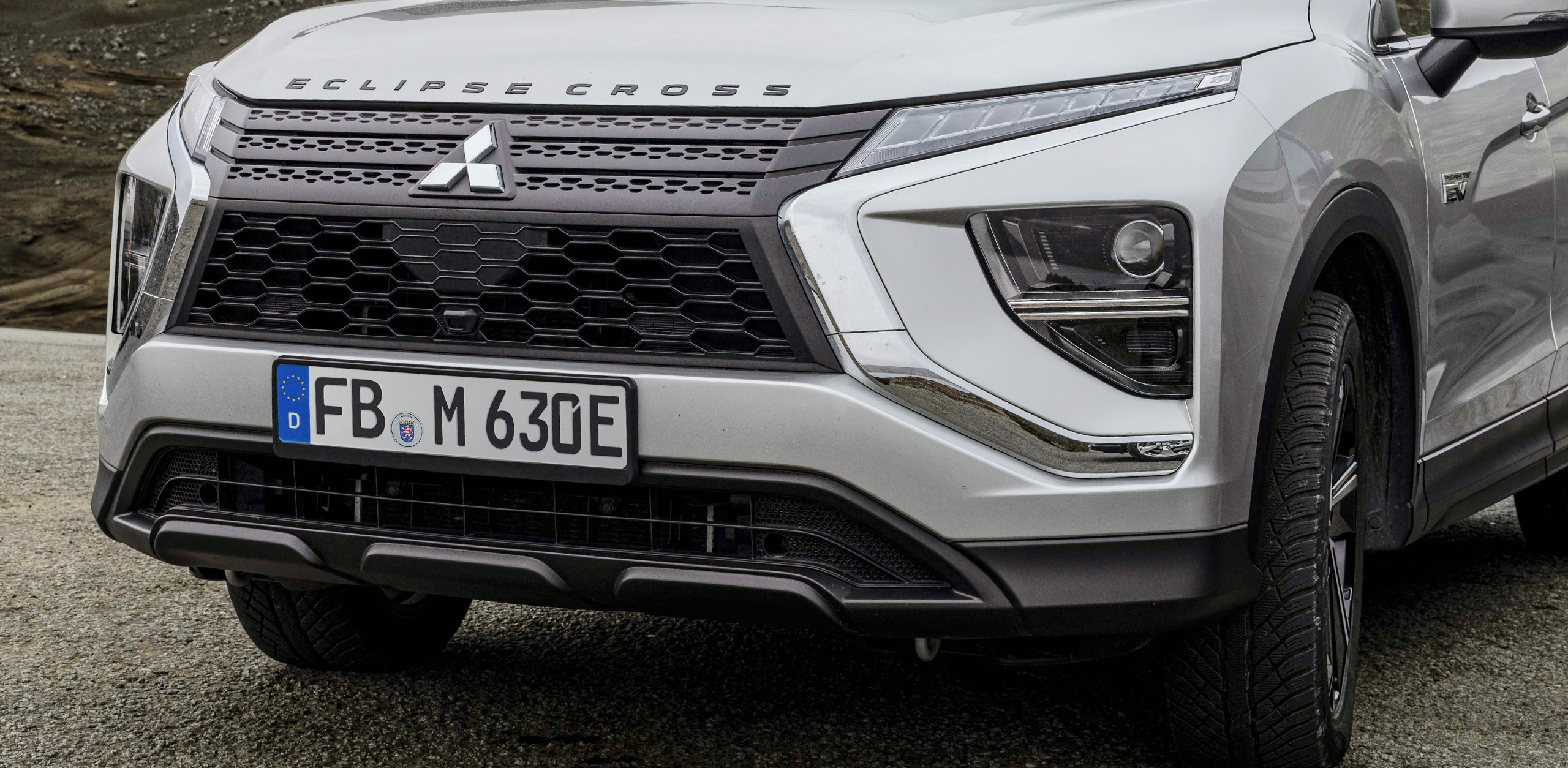 Mitsubishi Eclipse Cross Plug-in Hybrid 2021 Technische Daten Eclipse Cross Plug-in Hybrid Design | MITSUBISHI MOTORS