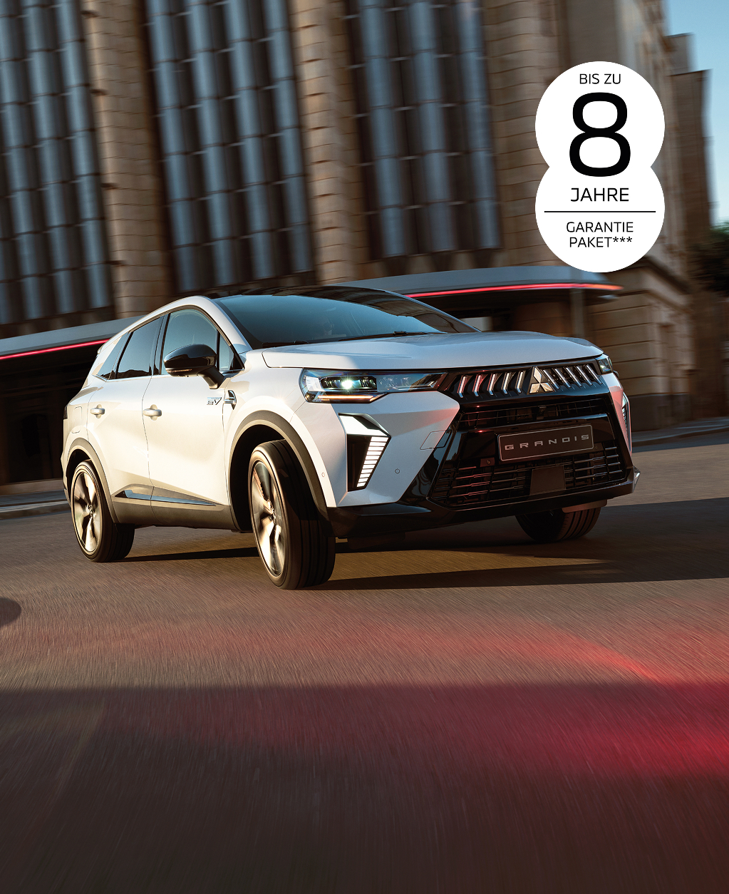 Der fahrende neue Grandis in der Stadt