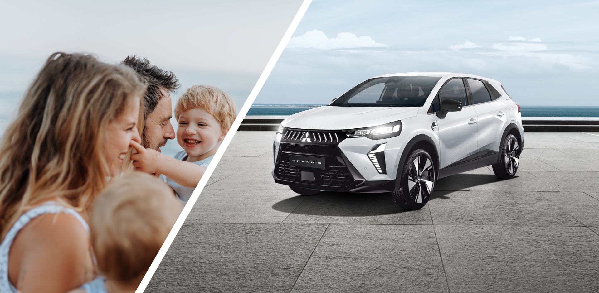 Zweigeteiltes Motiv; links eine Familie mit zwei Erwachsenen und zwei Kindern neben; rechts ein wei&szlig;er Mitsubishi Grandis an einer K&uuml;stenpromenade.