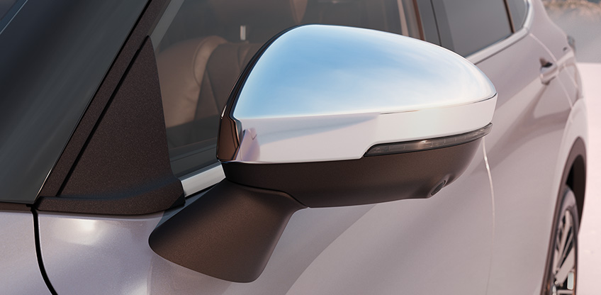 Der neue Mitsubishi Outlander mit Spiegelcover-Set Der neue Mitsubishi Outlander mit Spiegelcover-Set