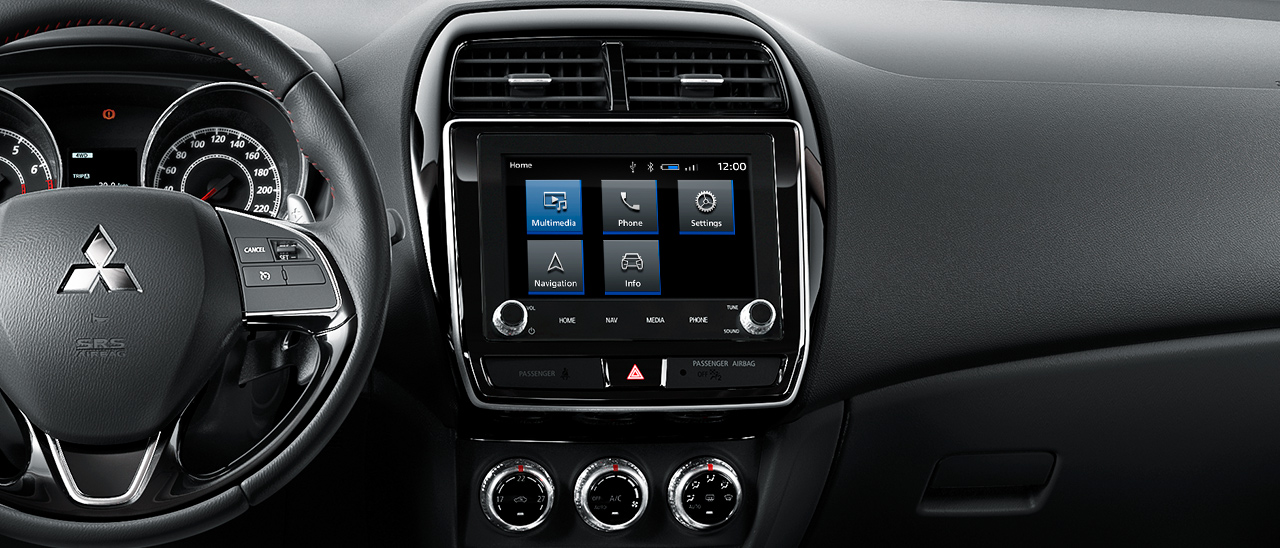 Smartphone Link Display Audio II ASX Spirit und Spirit+ Cockpitaufnahme ASX mit der Displayanzeige für Smartphone Link Display Audio II